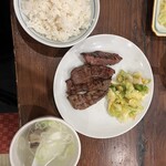 牛たん料理 閣 ブランドーム本店 - 