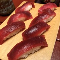 すし処 やま幸 - 本マグロにぎり…やばいっす！宝石みたい…