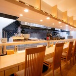 尊 - カウンター席