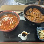 豚丼 大手門 - 