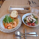 harapeco kitchen - 料理写真:この日のAセットから（赤海老のパスタ アメリケーヌ）