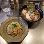 ボニートスープヌードルライク - 特製濃厚鰹らぁめん＋今日のつる飯「ザ・チャーハン」