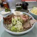 新宿小滝橋 クマちゃんラーメン - 