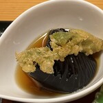小文字 久芽乃 - 茄子の揚げ浸し