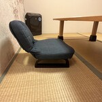 小文字 久芽乃 - 座椅子