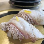 Hama Zushi - 炙り真鯛165 皮目のうまみはいい感じで美味い！