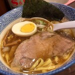 醤油ラーメン かまやつ - 