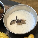 カレーとビリヤニとお酒 たびる - パチャディ