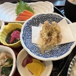 旬菜の味わい がら里 - 絶品　ホタルイカ天ぷら　漬物