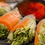 Salmon fresh spring rolls