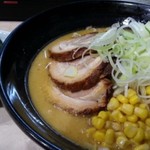 しょうゆのおがわや - 味噌チャーシュー麺　ほうれん草増し　2014.2