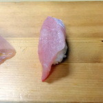 幸っちゃん寿司 - ヒラマサ　トロ