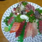 土橋鮮魚店 - 刺身盛り合わせ（多分3000円盛りです）