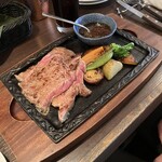 キッチンボンノ 桜木町 - ステーキ200グラム