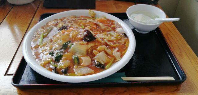 麺飯酒家山茶華 - 郡山（食堂）の写真