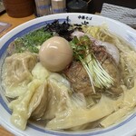中華そば 半ざわ - 牡蠣出汁ラーメン 1600円、麺大盛 150円
                                2024年5月5日
