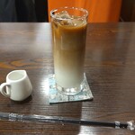 旭川珈琲 カフェ・ドゥ・コリンズ - セットのアイスカフェオレ