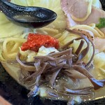 Donto Koi Ya - キクラゲ、生姜、豆板醤で味変