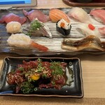 元祖ぶっち切り寿司 魚心 本店 - 