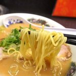 Oosaka Fukuchin Ramen - 麺リフト～