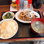 中華食堂 一富士 - 漢方豚ステーキ定食