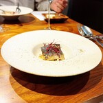 イル ネッビオ - マルサラ酒で煮込んだ浜田産の大穴子にスペルト小麦のファロで優しい風味を添えた一皿です(o^^o)