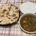 ニューホットマサラ - ビーフパヤ＋タンドリロティ 全景