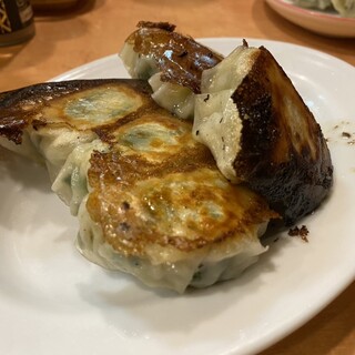 第六ギョーザの店_0