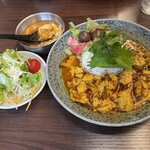 大衆中遊華食堂 八戒 - 麻婆豆腐カリィ