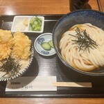 饂飩とお酒 からほり きぬ川 - 