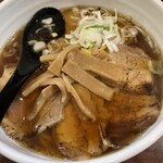 四川麺家 龍の子 - トロトロチャーシュー麺。