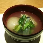 こふく - 牡蠣とかぶの炊き物のお椀♪