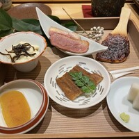 玄水 - 八寸 （自家製唐墨 ・板付 ・煮穴子 ・湯葉豆腐 塩昆布 ・マグレ ド カナール 鴨ロース ・焼き味噌 ）