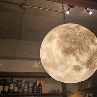 ワインとくつろぐ ツキアカリ - 