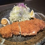 かつ膳 - 梅と大葉のロースかつ定食