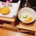 Shirogane Chuu Kasei Keitsu Xai - 地黄卵のエッグタルト、杏仁豆腐とマンゴー