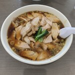 麺ゃ けん - チャーシューメン 大盛
