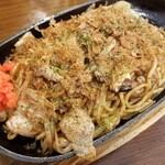 Konamon Ya Hachi - ソース焼きそば。