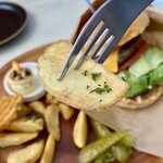 87cafe - Coarse Grain Mustard Burger Cafe Plate (Truffle-flavored Potatoes) @ JPY 1,705