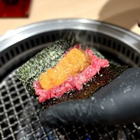 銀座 ちかみつ 六丁目 - 厳選和牛 雲丹ユッケドッグ〜淡雪白〜