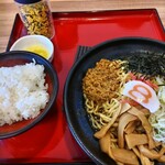 8番らーめん - 料理写真: