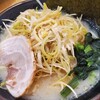 横浜家系ラーメン 熊野家 - 塩ネギラーメン