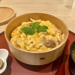 秋田比内地鶏や - 比内地鶏の究極親子丼