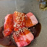 焼肉ホルモン 肉匠かど家 - 