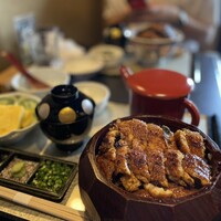炭焼きうなぎ・かしわ 登河 - 