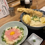 難波千日前 釜たけうどん - 