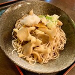 東都庵 - きのこそば