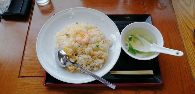 麺飯酒家山茶華 - 郡山（食堂）の写真