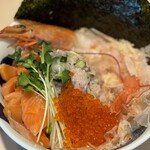 Kaisendon Shintarou - ・うま味海鮮丼（松）   1,380円
                        　土佐醤油
                        ・赤海老追加                 130円