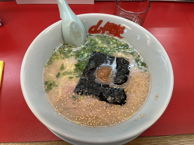 ラーメン山岡家八戸店 &ndash; 24時間営業の豚骨ラーメン専門店